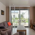 Βίλα Lakeside Bliss Retreat