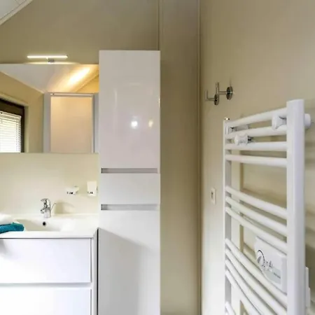 Villa Lakeside Bliss Retreat Boussu-lez-Walcourt