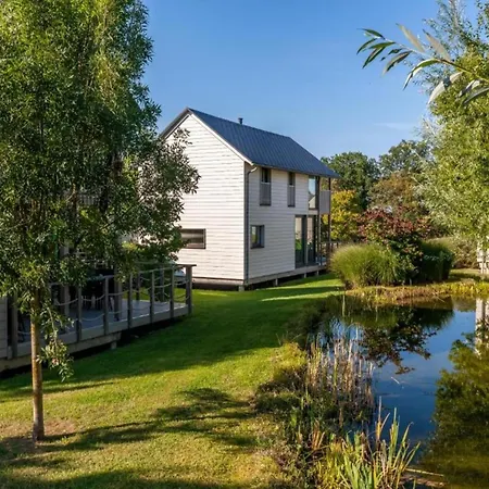 Lakeside Bliss Retreat Boussu-lez-Walcourt